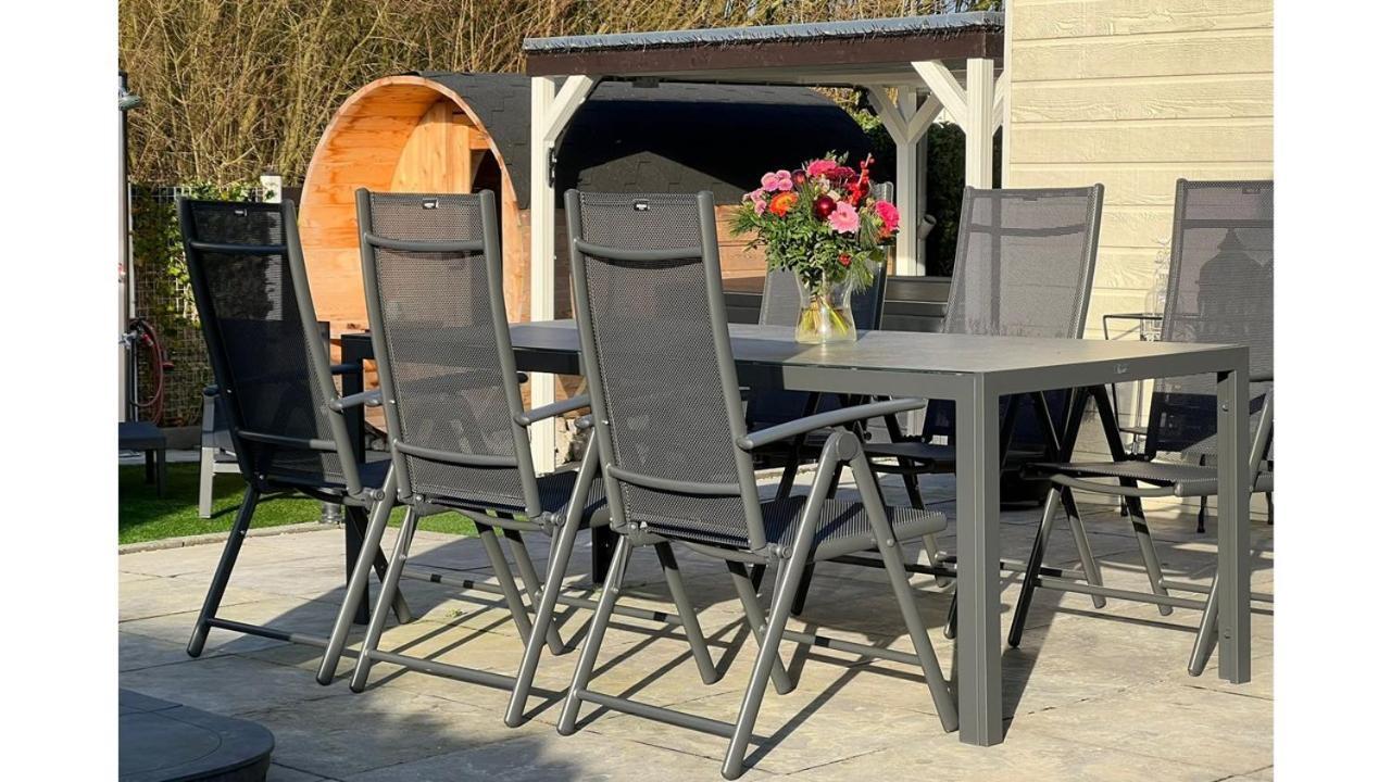 Chalet Buutengeweun, Met Luxe Jacuzzi En Tonsauna Sint-Annaland Eksteriør bilde